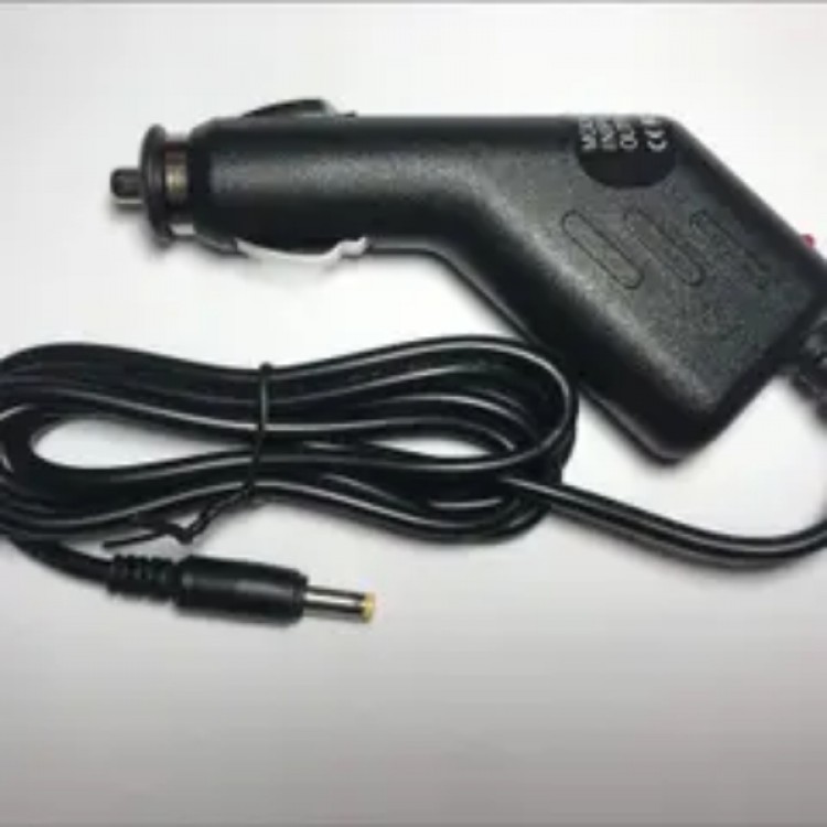 12 volt 2 amper araç tablet şarj cihazı 12 volt 2 amper 2.5 mm 0.7 mm araç tablet şarj aleti 12 volt 2 amper araç tablet şarj cihazı 12 volt 2 amper 2.5 mm 0.7 mm araç tablet şarj aleti