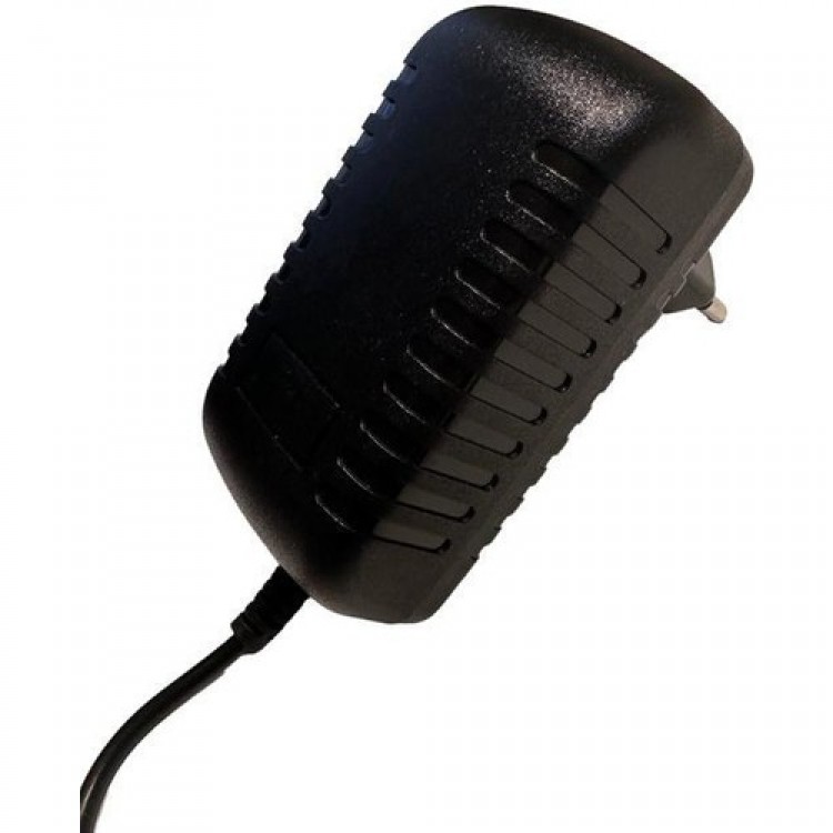 15 volt 1.2 amper adaptör 15 volt standart uçlu adaptör 15 volt 1.2 amper adaptör 15 volt standart uçlu adaptör