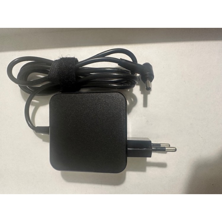 19 volt 2.37 amper adaptör 19 volt 2.37 amper 4.0 mm 1.35 mm adaptör