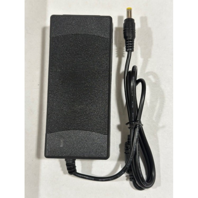 12 volt 7 amper adaptör 12 volt 7 amper 5.5 mm 2.5 mm adaptör