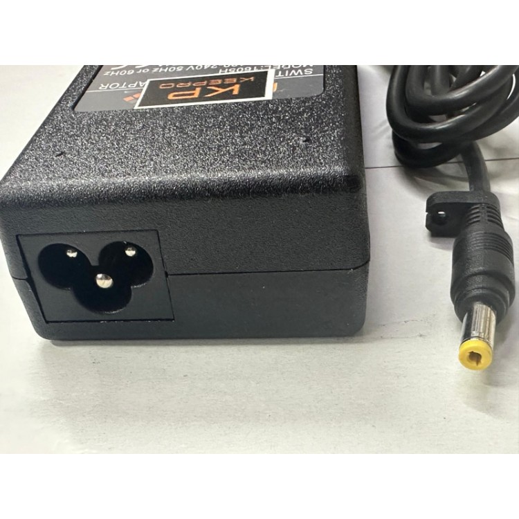 19 Volt 4.74 amper 4.8 mm 1.7 mm adaptör 19 volt casper uyumlu adaptör 19 Volt 4.74 amper 4.8 mm 1.7 mm adaptör 19 volt casper uyumlu adaptör