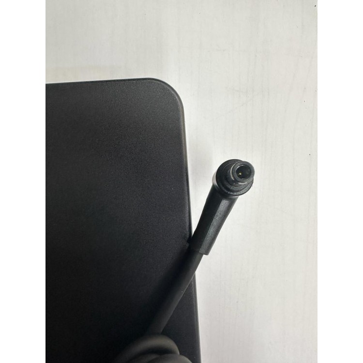 asus ile uyum 20 volt 7.5 amper 6.0 mm 3.7 mm iğneli notebook adaptörü asus ile uyum 20 volt 7.5 amper 6.0 mm 3.7 mm iğneli notebook adaptörü