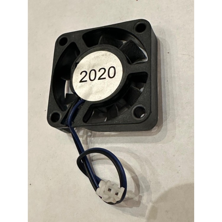 4 cm 12 volt fan 12 volt 4 cm fan 10 cm kablo 4x4x1 cm 4 cm 12 volt fan 12 volt 4 cm fan 10 cm kablo 4x4x1 cm