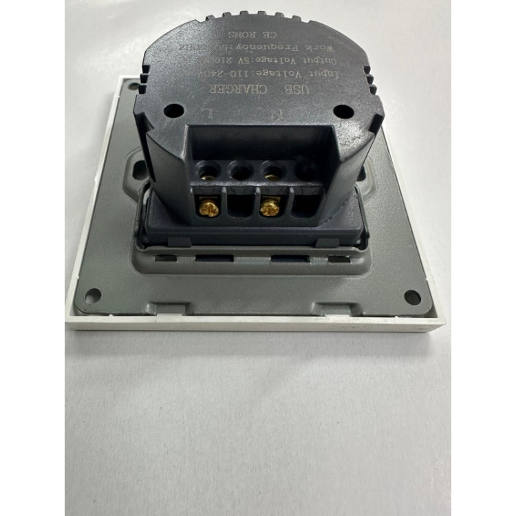 Usb duvar prizi 2 port 220 volt usb çevirici 2 li usb duvar prizi Usb duvar prizi 2 port 220 volt usb çevirici 2 li usb duvar prizi