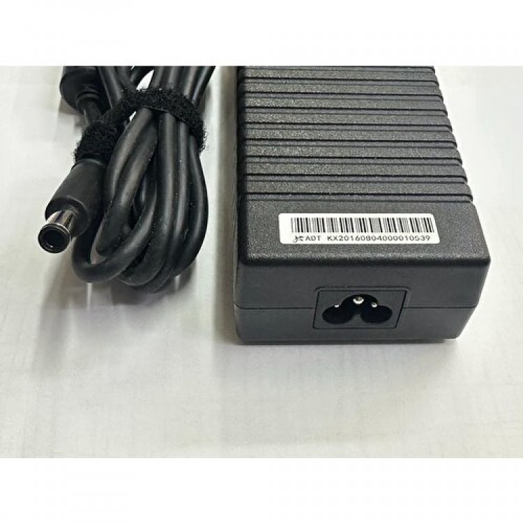 dell ile uyumlu 19.5 volt 6.7 amper 7.4 mm 5.0 mm notebook adaptörü 130 w dell ile uyumlu 19.5 volt 6.7 amper 7.4 mm 5.0 mm notebook adaptörü 130 w